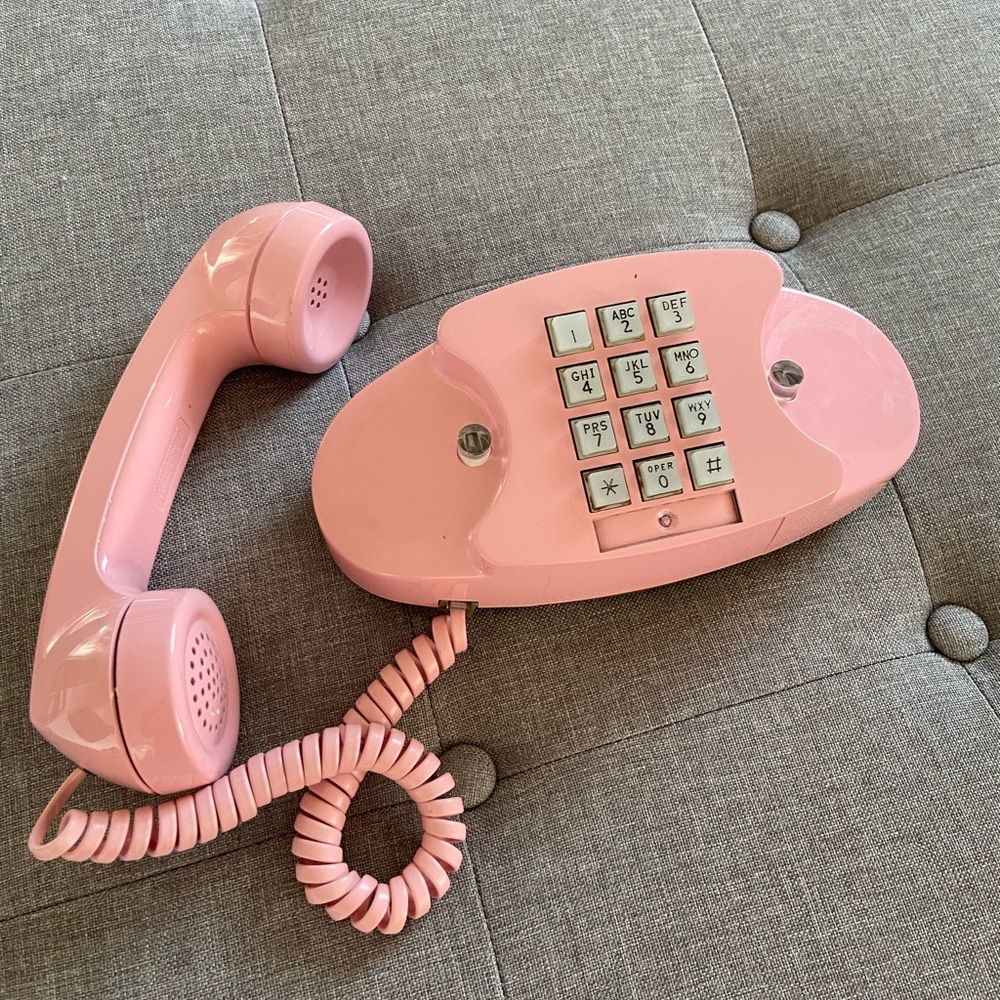 Vintage collectible 1960 pink Princess phone